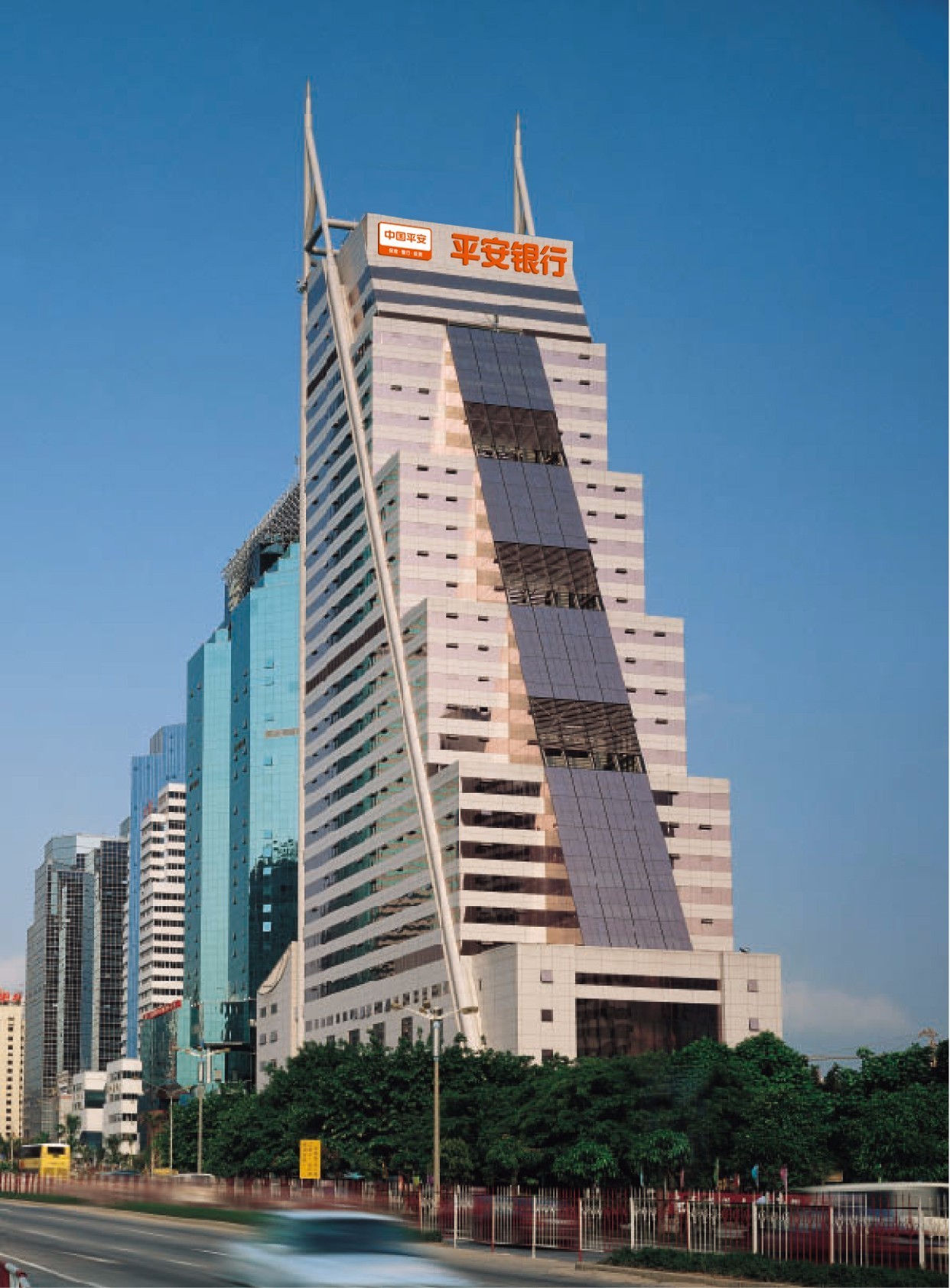 深圳平安银行大厦图片