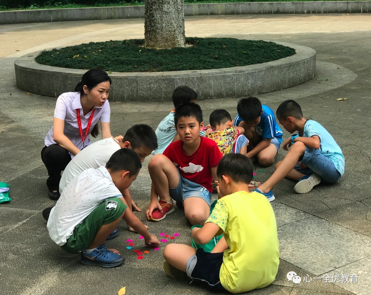 地龍的秘密:丟手絹,找秘密.