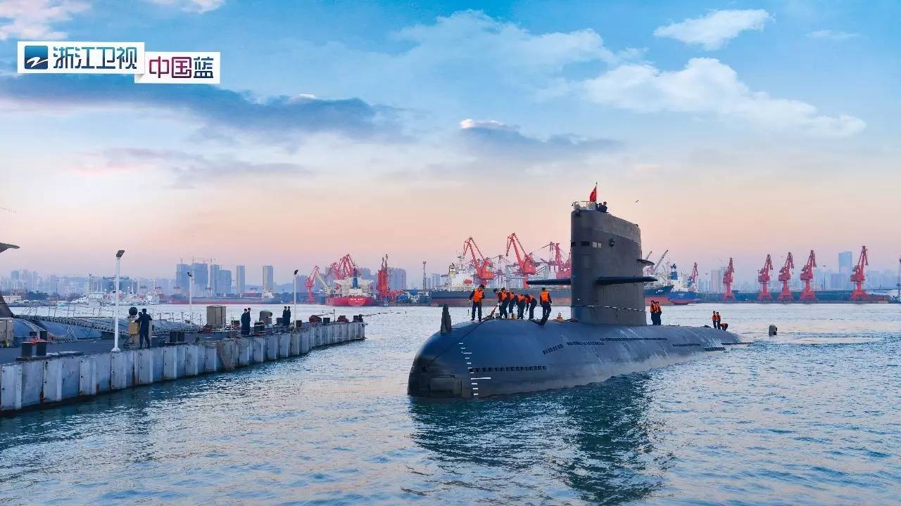 海軍潛艇兵的神秘日常是怎樣的?《深海利劍》明晚