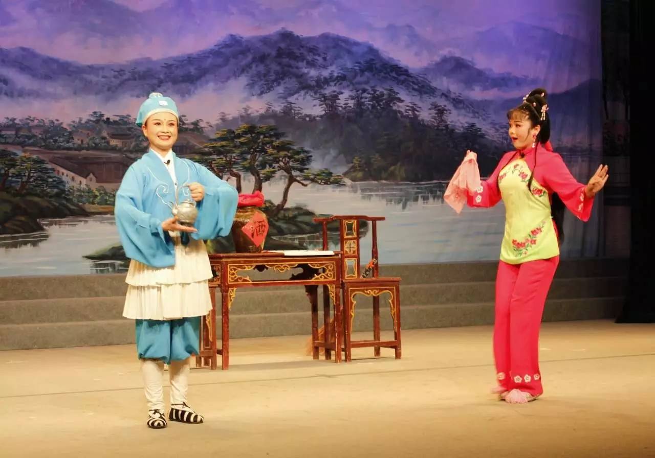 2017,绽放的山茶花——全国采茶戏艺术展演在梅州市五华县采茶戏