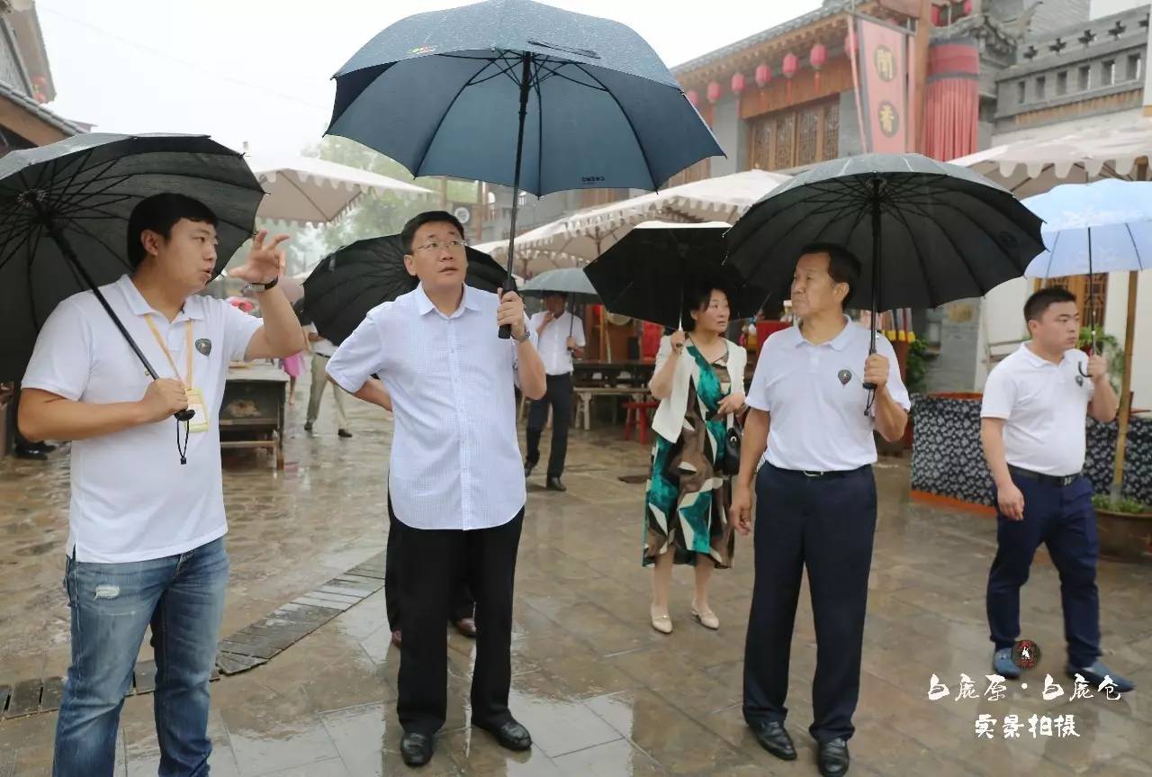 青海省海西州委常委德令哈市委书记孙立明率团考察白鹿仓景区