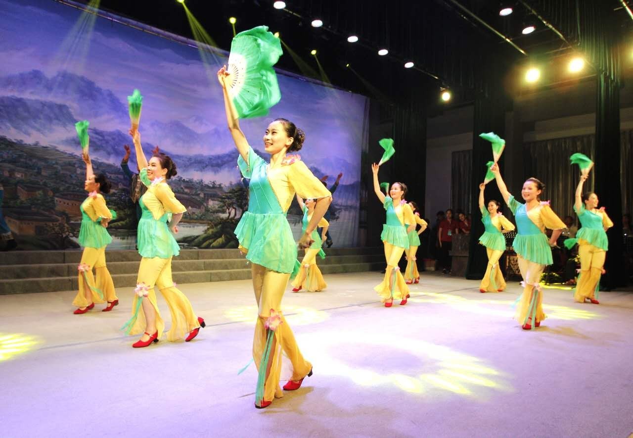 首届全国采茶戏艺术展演暨学术研讨会在梅州五华开幕