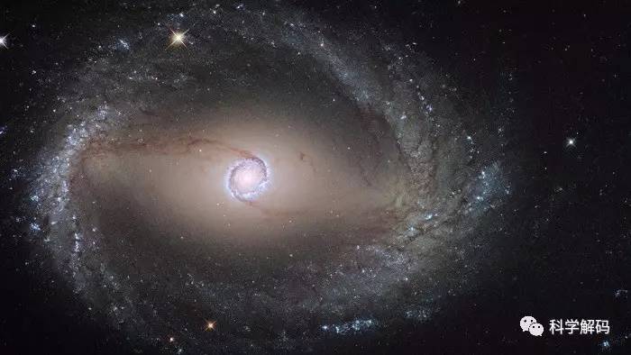 时钟座超星系团图片