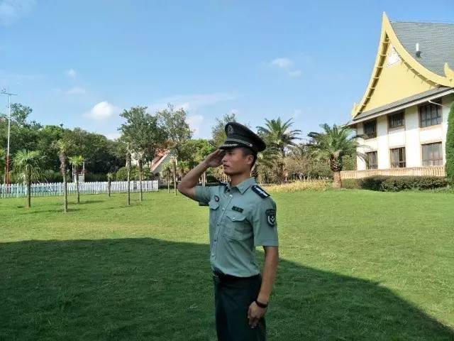 劉洋,曾服役於上海警備區海防某旅,服役期間榮獲