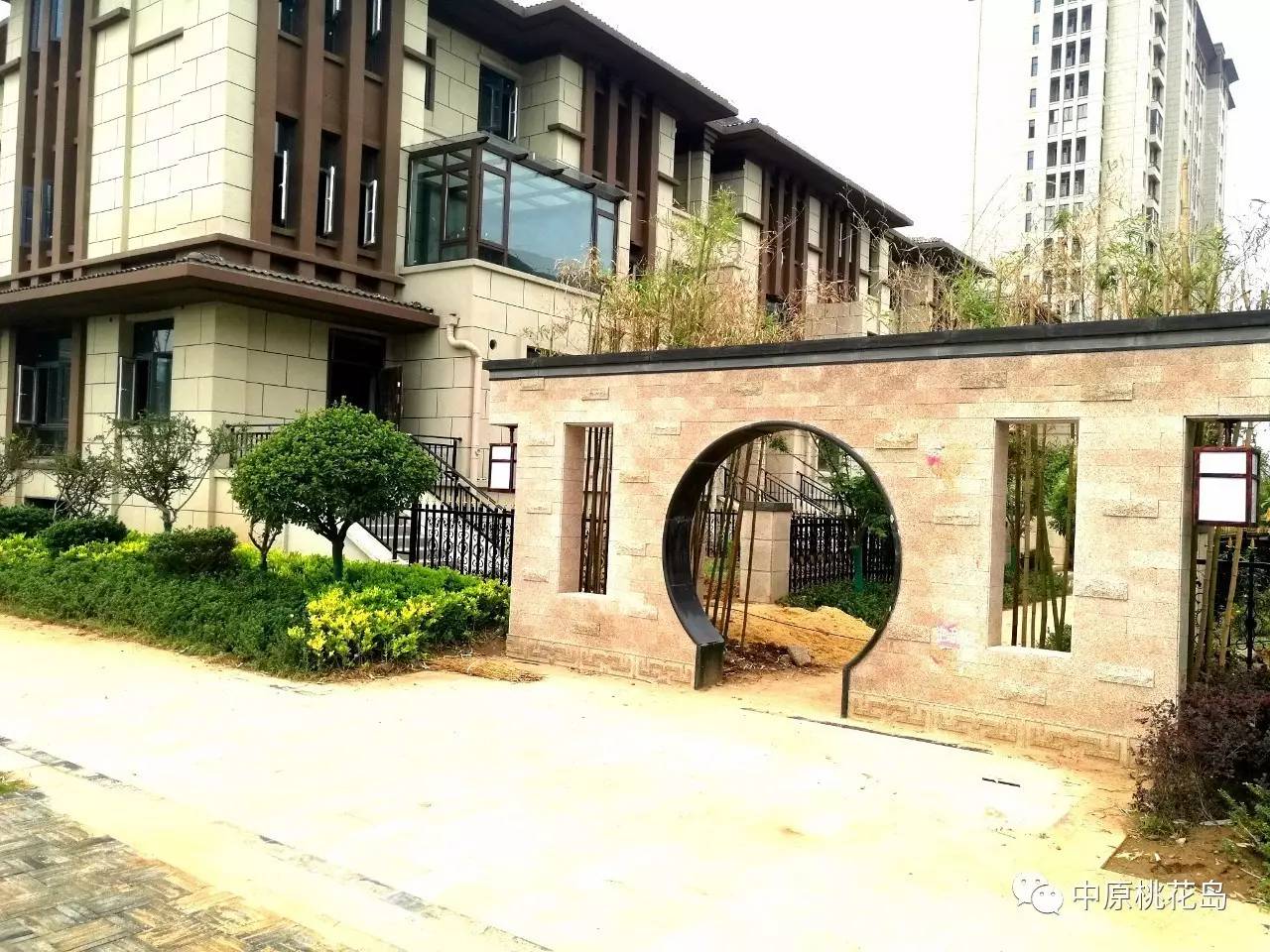 郑州中原八大家别墅图片