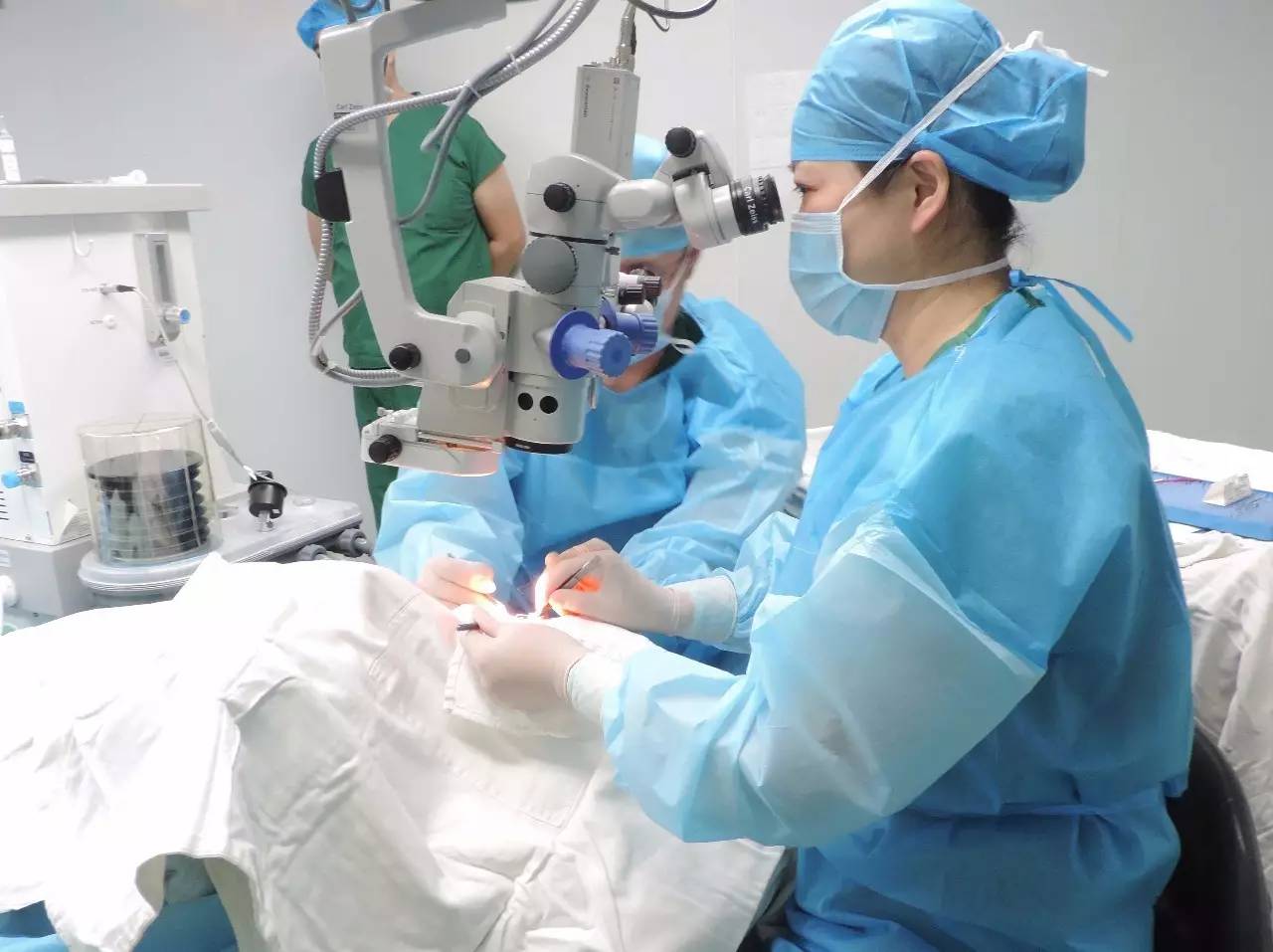 喜讯八名斜视患者在康爱眼科成功实施手术