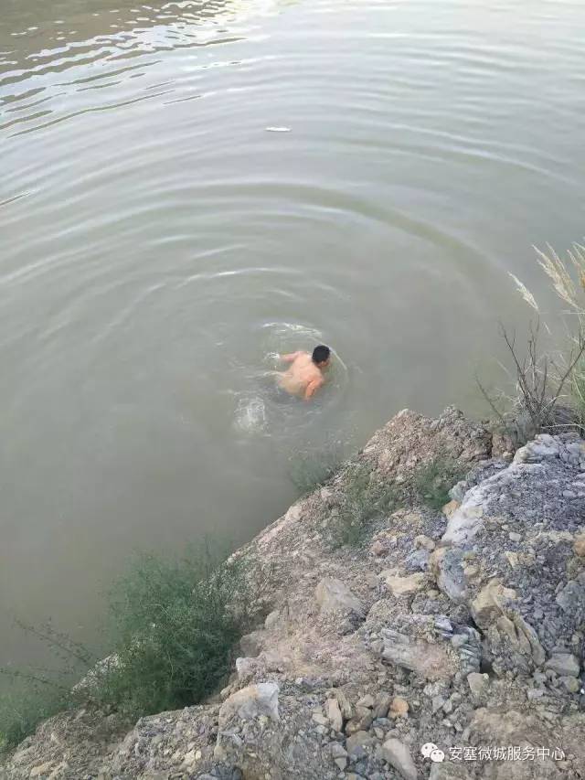 男孩溺水身亡正面图片