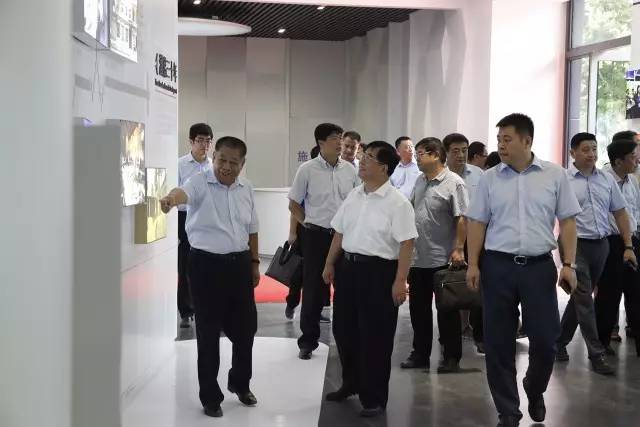 曹汝涛厅长考察了中德节能门窗工业园,中国首座装配式超低能耗示范