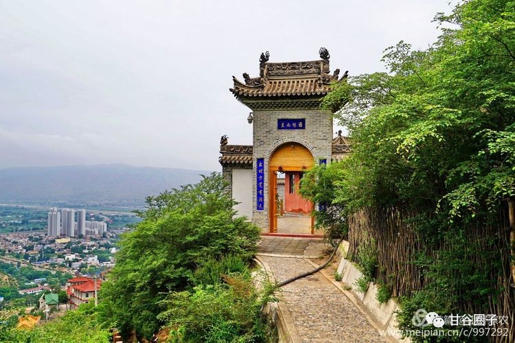 文昌閣無量殿大象山俯瞰甘谷山鄉花椒之鄉長年來,西北給人的印象有點