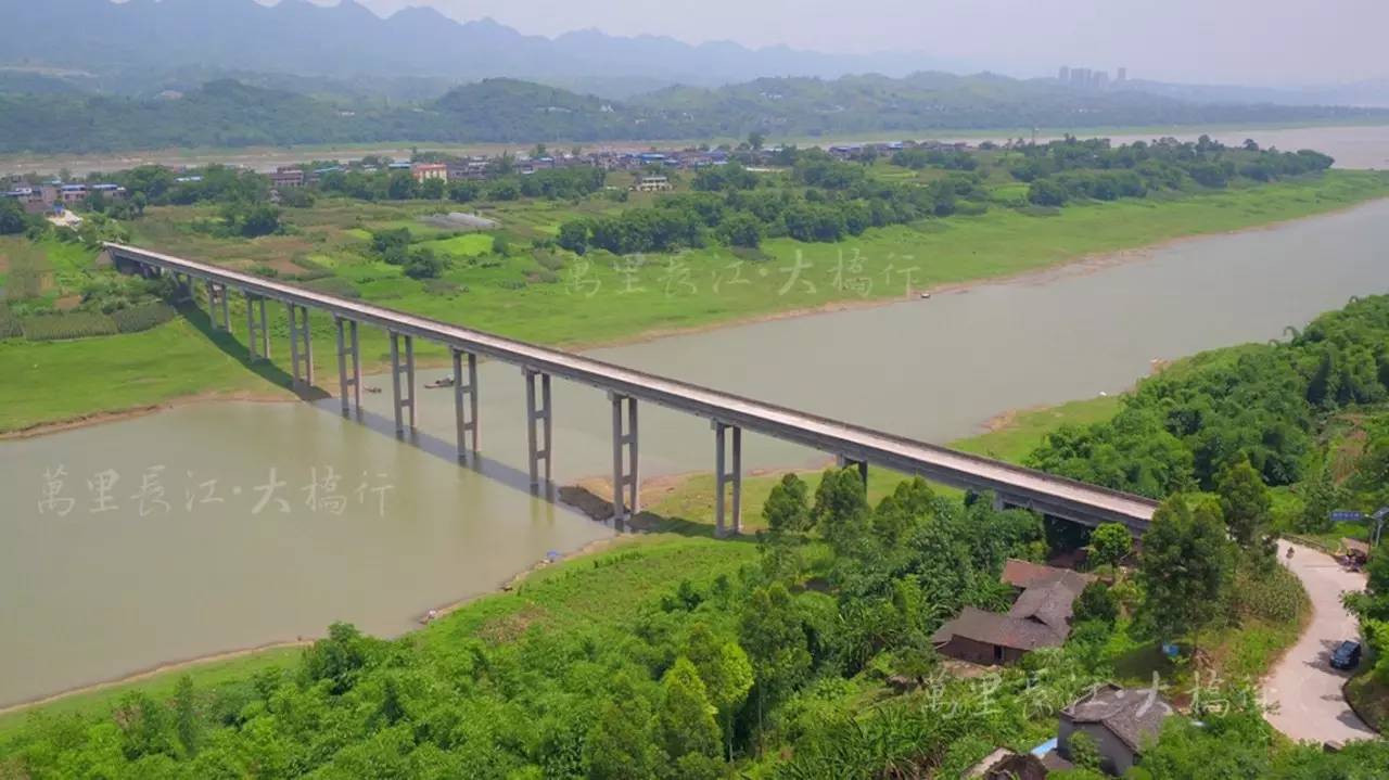 今天,我們要走近的是重慶單元的第二十三座大橋——南坪壩大橋