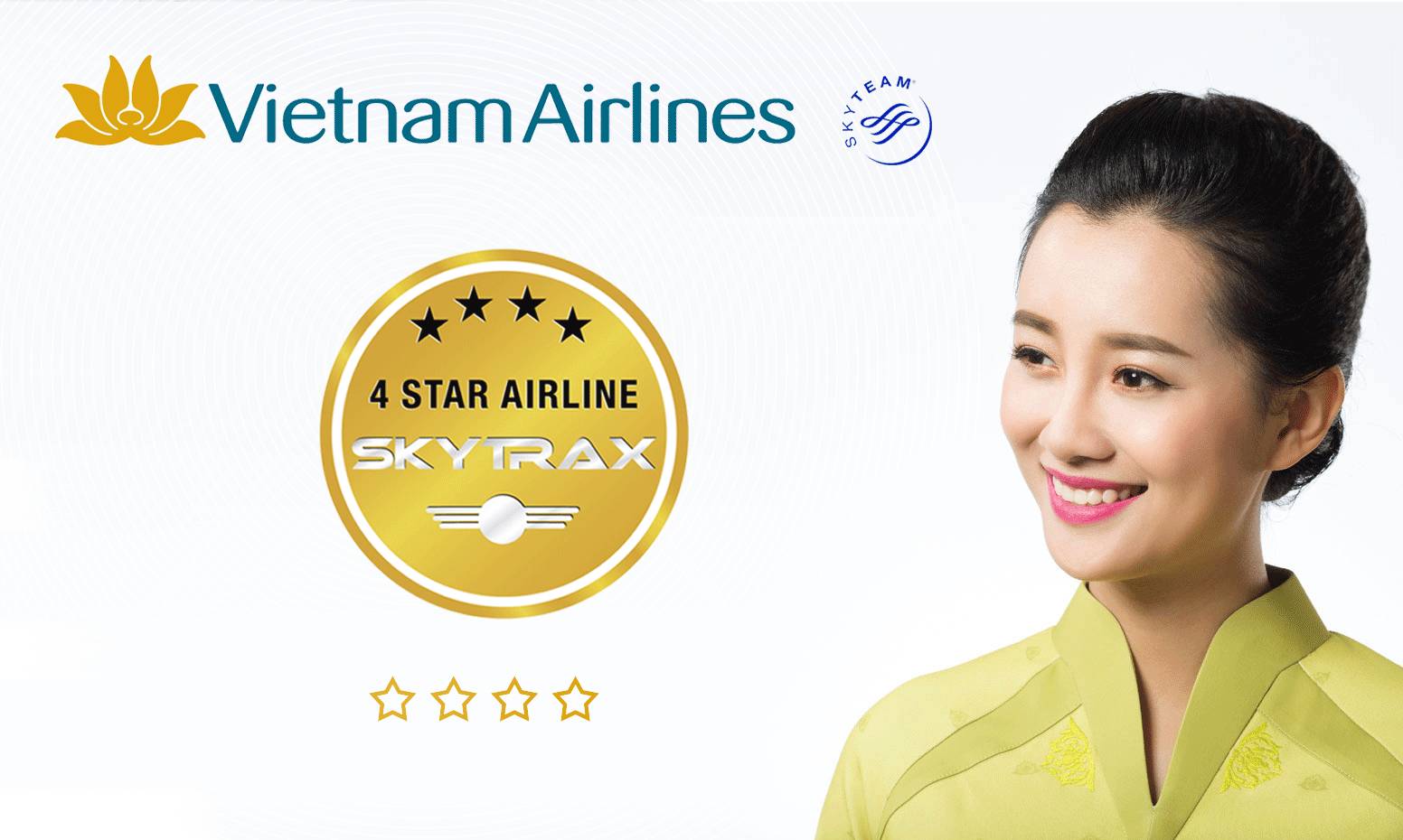 越南航空宝蓝色的机身特别明显,一眼就能识别,空乘人员的服装是越南