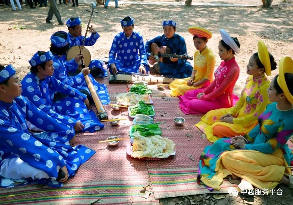 越南南部琴歌才子藝術(非物質文化遺產)