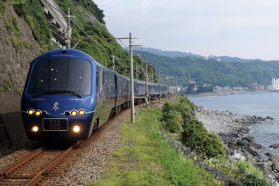 日本伊豆推豪华旅游列车海景浪漫不带折扣