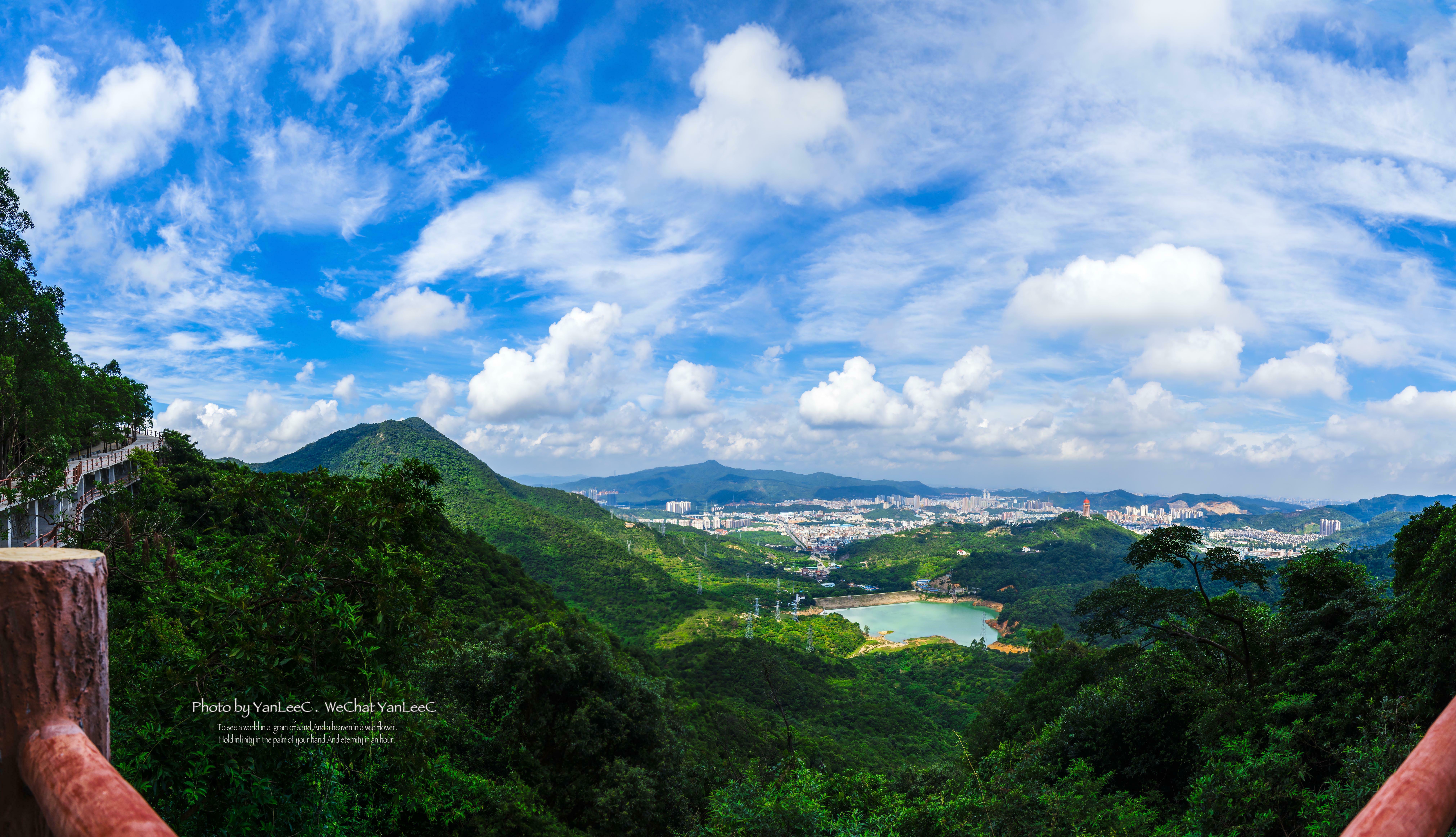 自古以來, 文人雅士,群賢畢至,旅人遊子 紛至沓來秀美的東莞觀音山