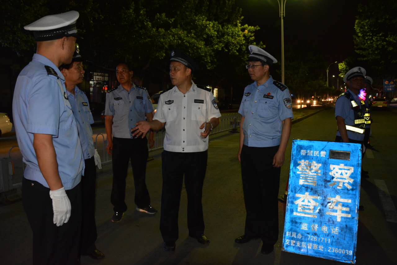 孙万牢深入蒲城交警大队督导检查三个不发生创建活动