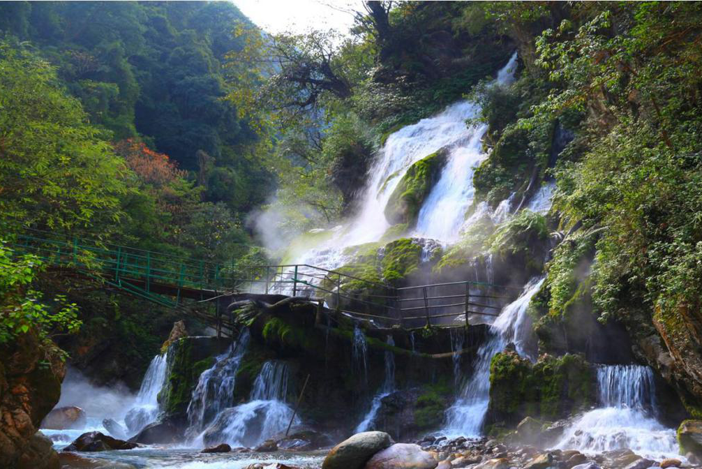 螺髻九十九里景區